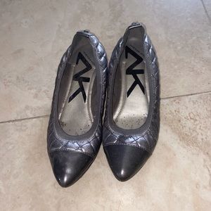 Women’s Flats